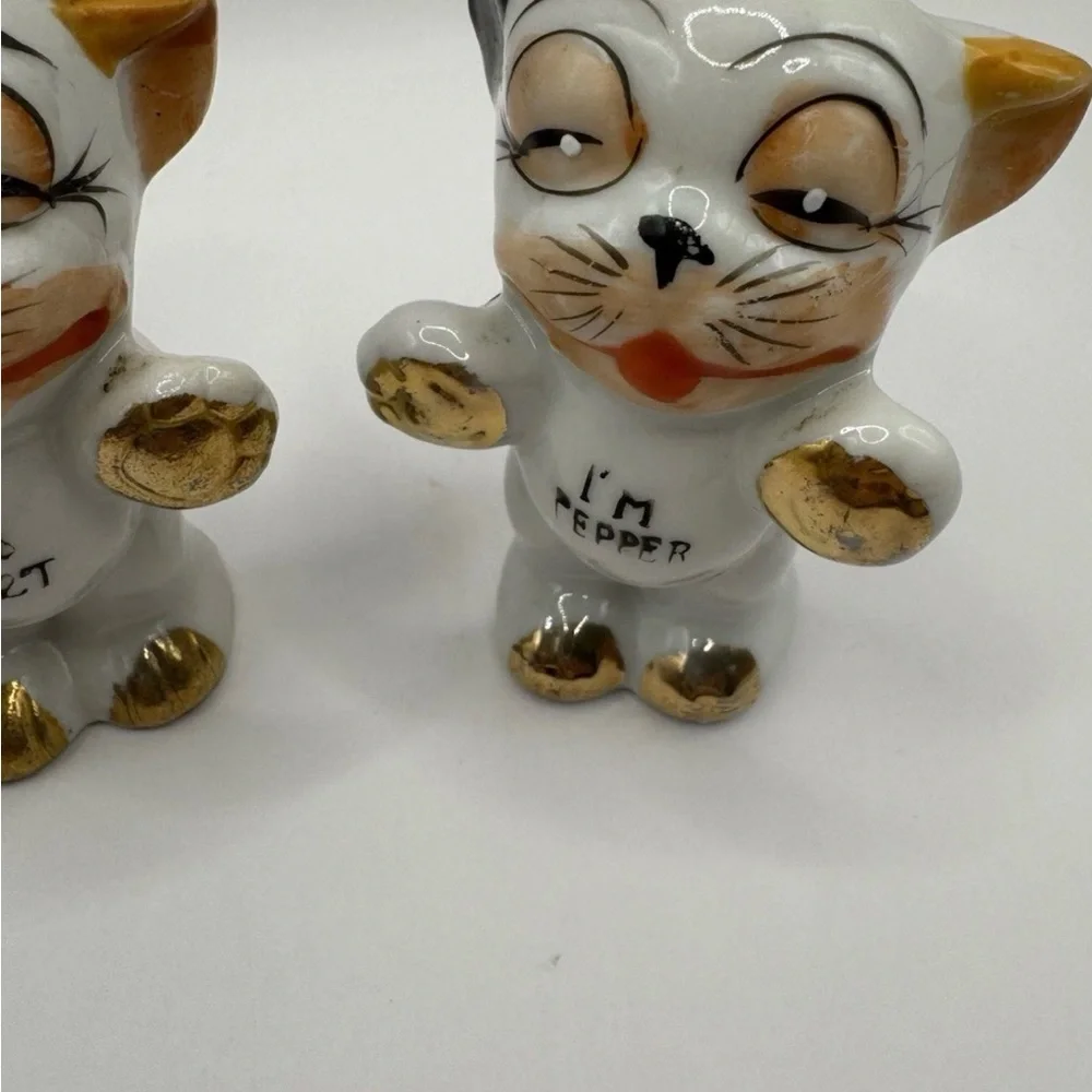 Vintage Cat Salt and Pepper Shakers I'm Salt I'm Pepper Gold Paws Japan Kitsch